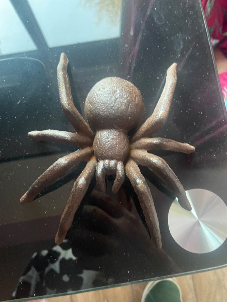 New heavy garden spider no offer 