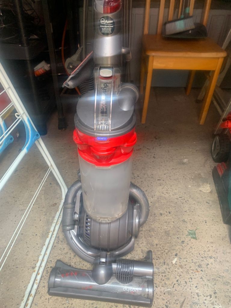 FREE !!! Dyson DC25 Ball Vacuum Cleaner – Grey and Red, Good Condition