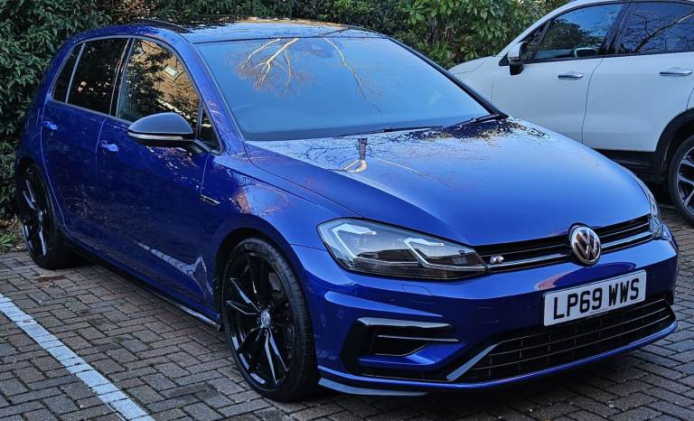 2020 VW Golf 7.5R 300