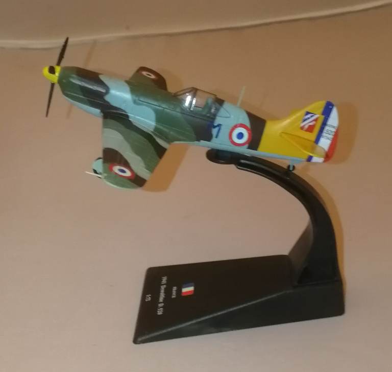Amercom 1941 Dewoitine D.520 1:72 Scale Die-Cast Model Aircraft