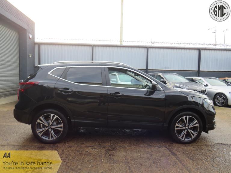 NISSAN QASHQAI 1.5 dCi N-Connecta Full Service History, Satnav 2019