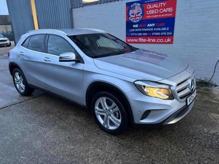 MERCEDES-BENZ GLA 2.1 GLA200 CDI Sport 2015