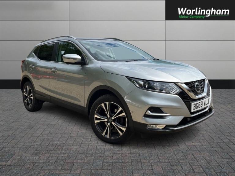  Nissan Qashqai 1.3 DiG-T N-Connecta 5dr Petrol