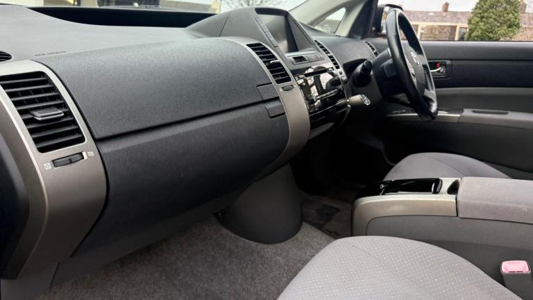 2009 Toyota Prius 1.5 VVTi T3 Hybrid 5dr CVT Auto HATCHBACK PETROL/ELECTRIC Automatic