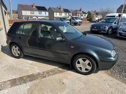 Volkswagen Golf 1.6 S Hatchback 5dr Petrol Automatic (211 g/km, 100 bhp)