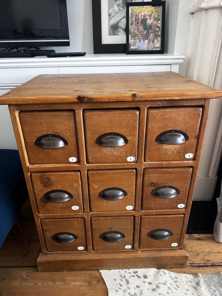 Vintage style Wooden Storage Unit with 9 Drawers – Good Condition