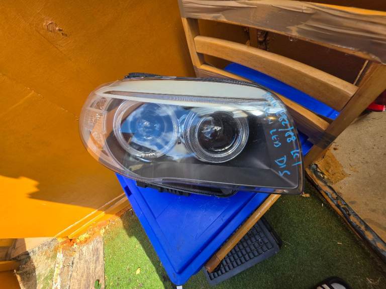 Bmw 1 Series E88 E82 E87 E81 Lci Led Angel XENON HEADLIGHT Breaking Parts