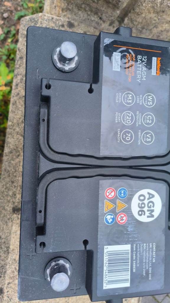 12 volts AGM battery Star stop