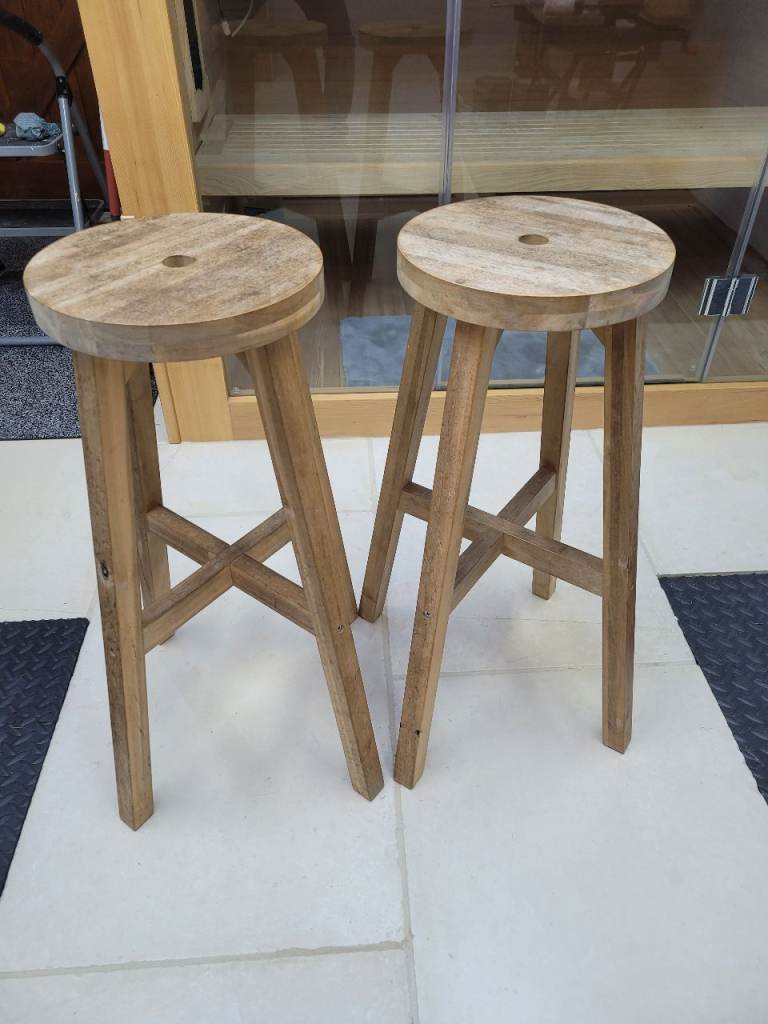 2 X IKEA BAR STOOLS