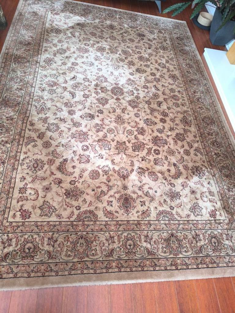 Wool rug 2 metres X 3 metres