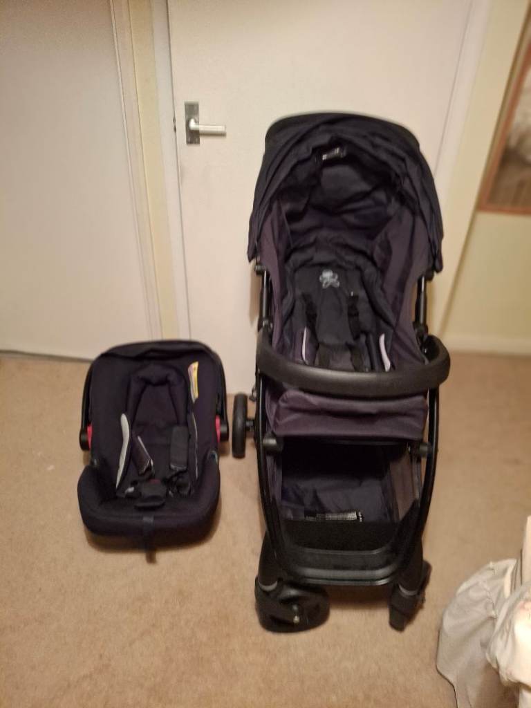 Cbx Pushchair and baby car seat