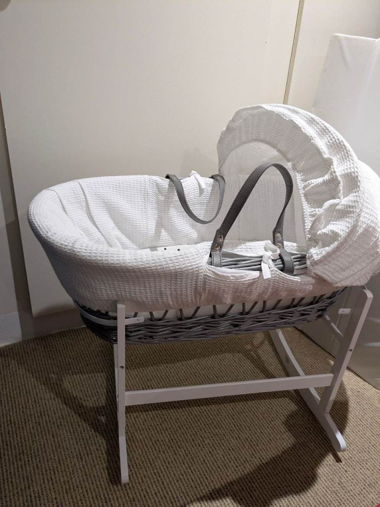 Moses basket and baby bouncer bundle