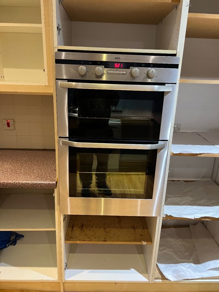 Oven for sale 