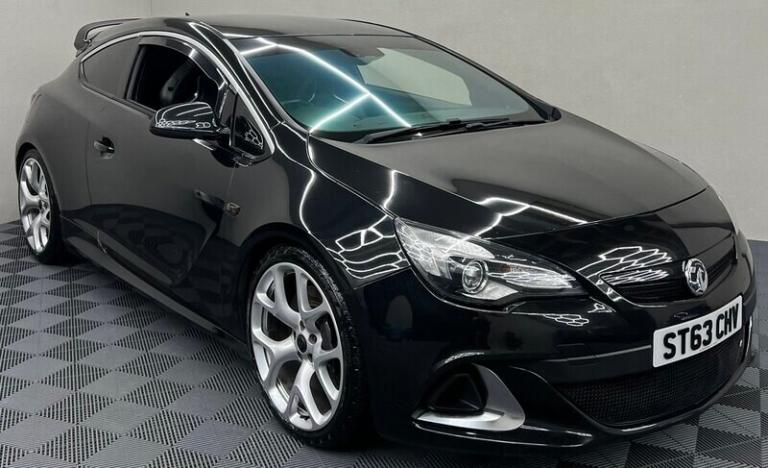 2013 Vauxhall Astra 2.0 Astra VXR 3dr Coupe Petrol Manual