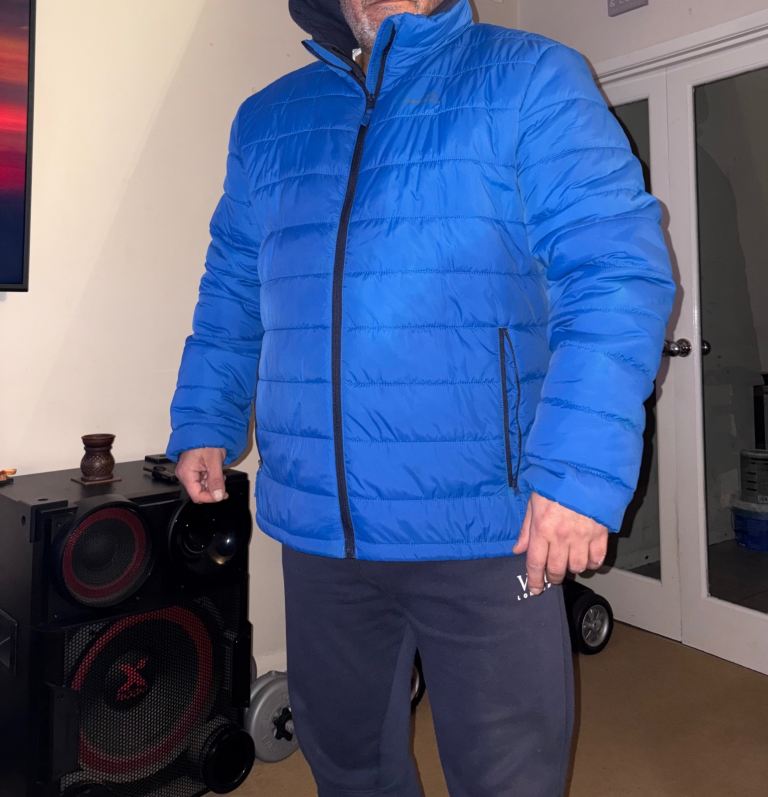 Men’s coat brand new