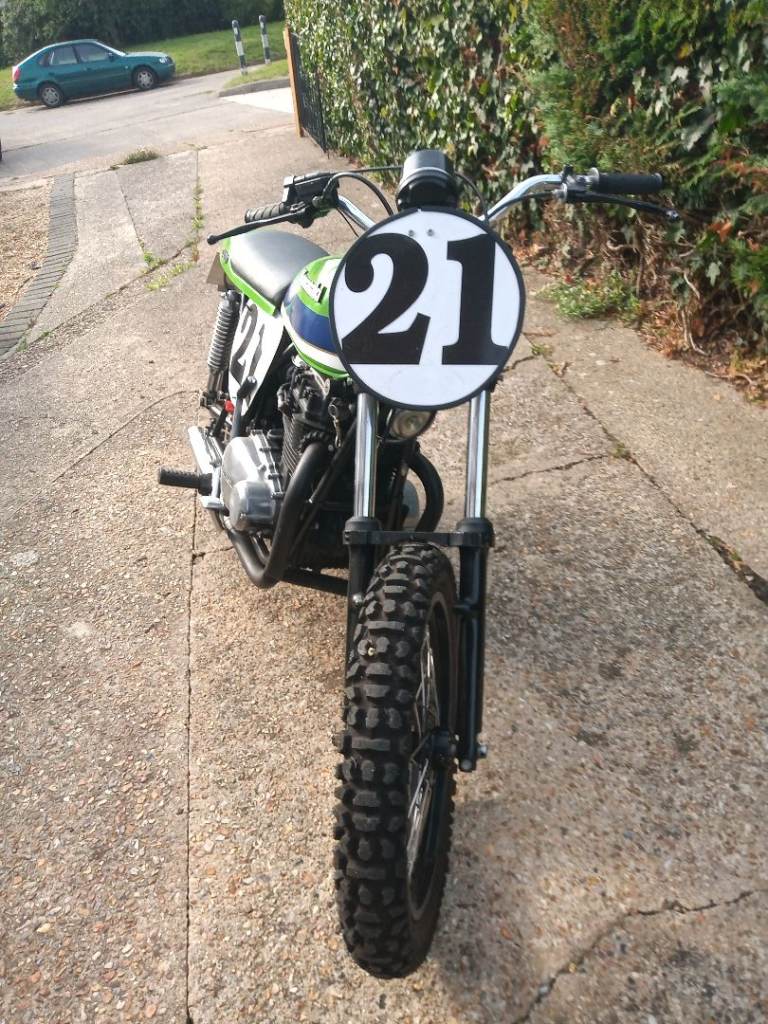 Kawasaki Z400 flat tracker/scrambler/bobber