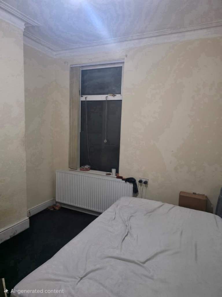 Furnished Room Available M14 5HL