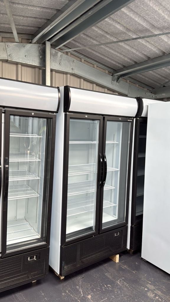 Commercial upright display fridge double door cafe shop restaurant supermarket 