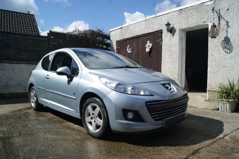 PEUGEOT 1.4 HDI DIESEL (**MOT 14 APRIL 2027** ) LOW INSURANCE