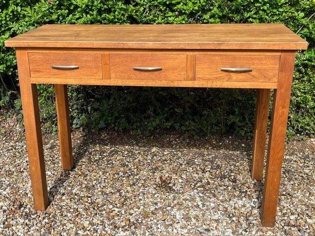 Oak Console Table with Three Drawers – Good Condition