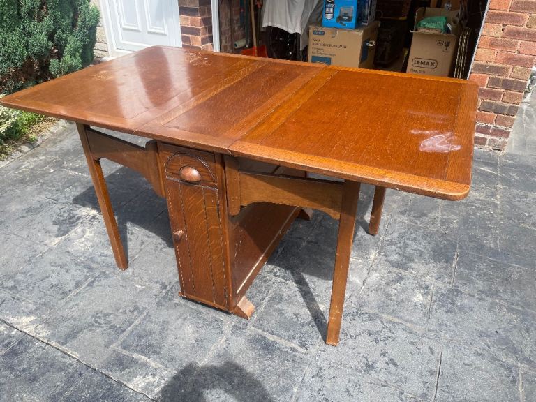 Free to Collect - Solid Oak, drop leaf dinning table.
