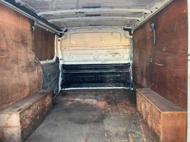 2015 Renault Trafic SL27 ENERGY dCi 120 Business Van PANEL VAN Diesel Manual