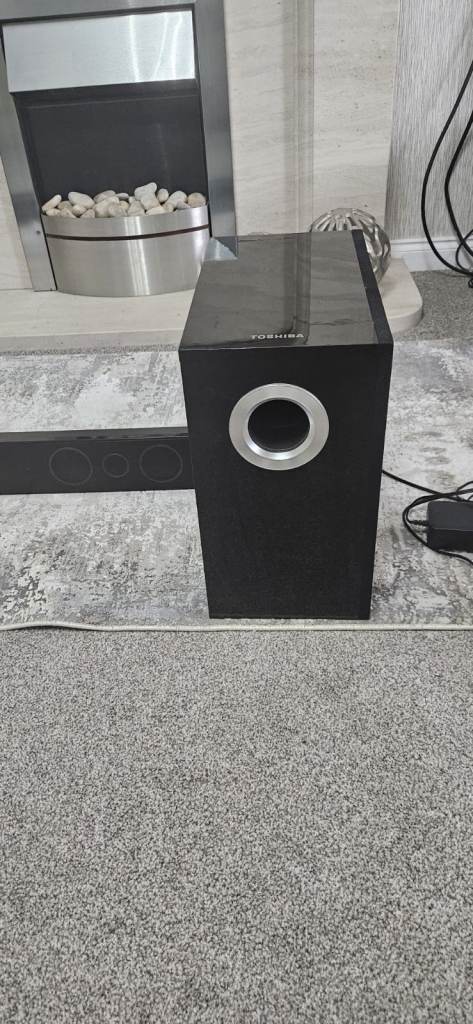 Toshiba SBX4250KB Sound Bar Speaker System with Wireless Subwoofer