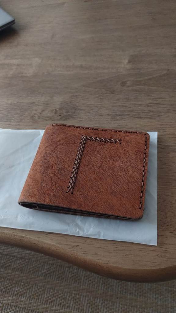 Handmade Brown Leather Wallet – Unique Stitching