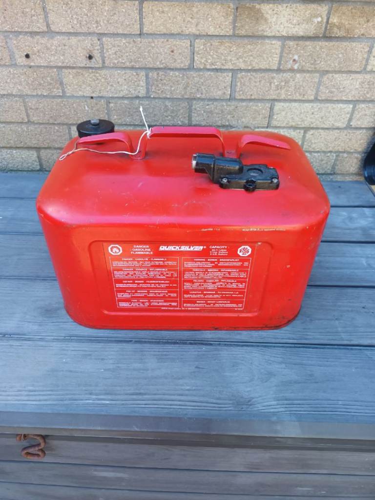 Marine petrol tank
