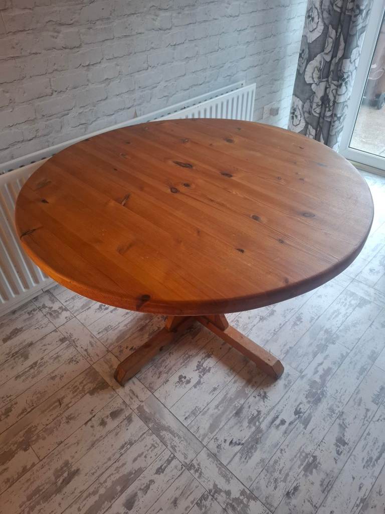 Pine dining table