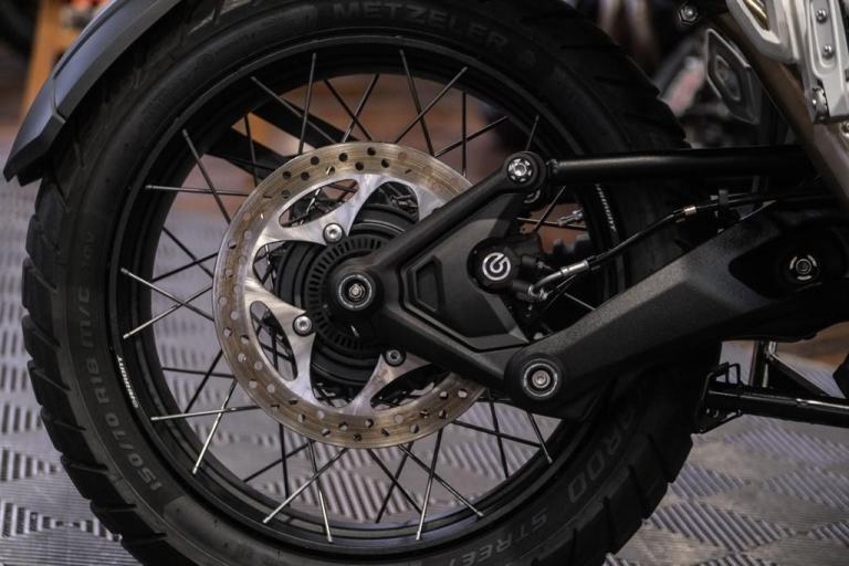 Triumph Tiger 1200 Rally Pro Adventure - Arrow End Can