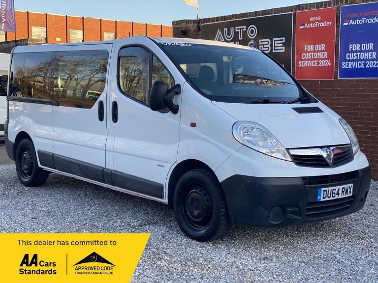 2014 Vauxhall Vivaro 2.0CDTI [115PS] Combi 2.9t Euro 5 MPV DIESEL Manual