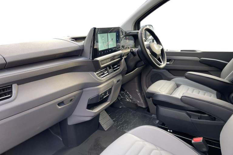 2025 Volkswagen Transporter 2.0 TDI 170PS Commerce Pro Van Auto-Tailgate Van DIESEL Automatic