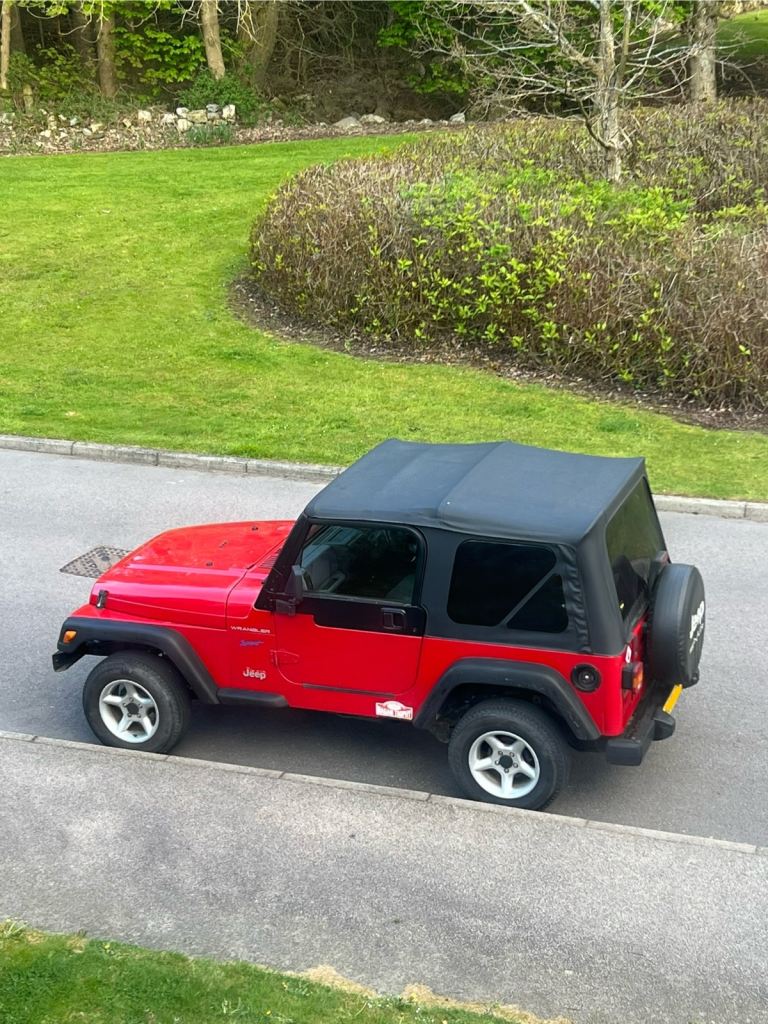 Jeep Wrangler 2.5 Sport 