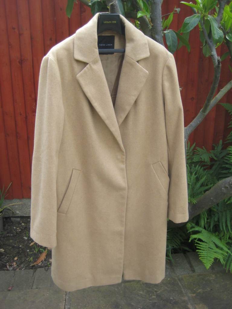 Nearly New Ladies New Look UK Size 14 Euro Size 42 Coat for £20.00 
