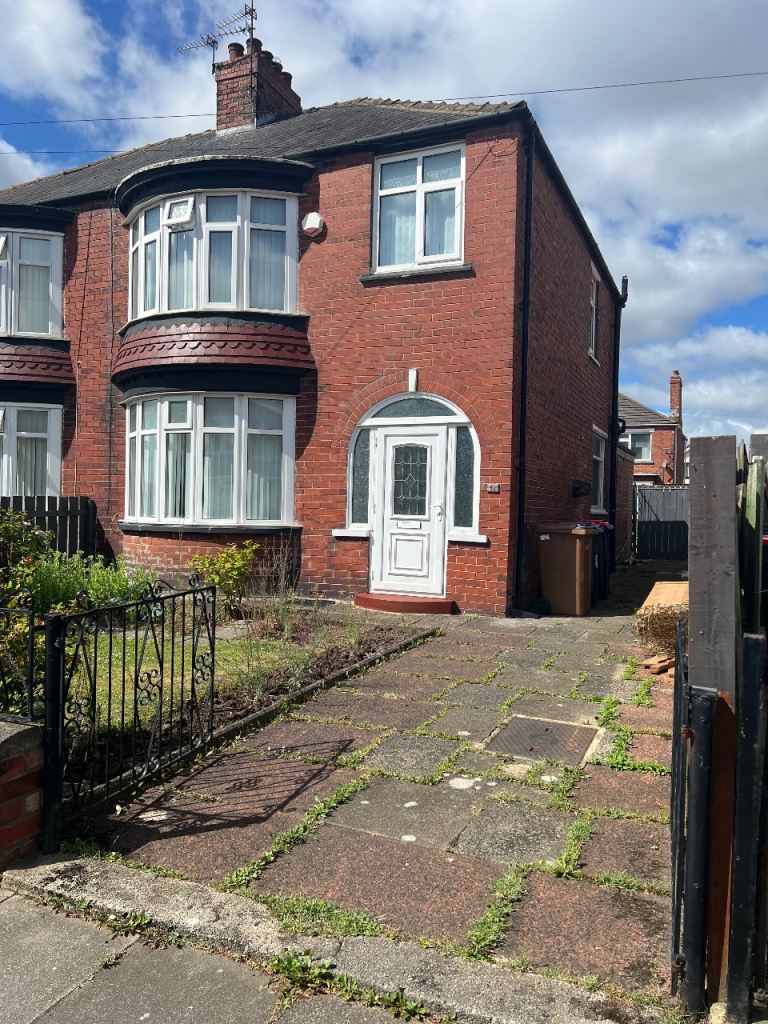 3 bedroom semi-detached house