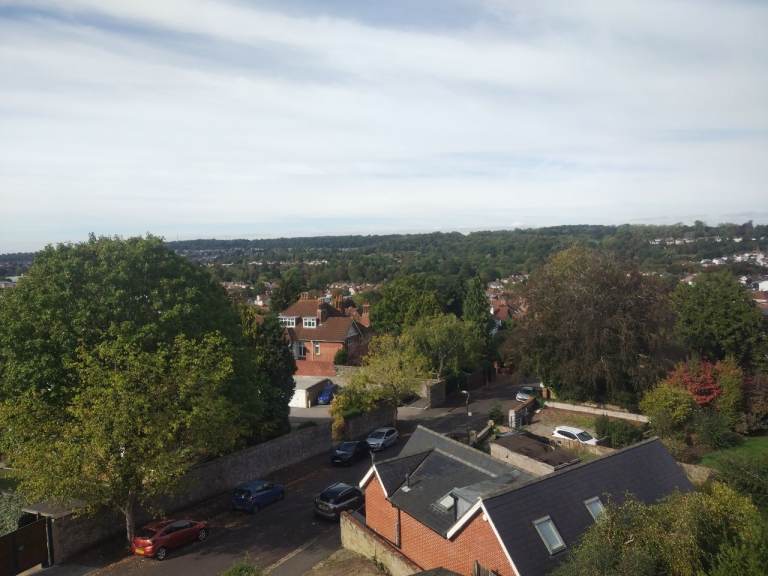 Double Room in Quiet House With All Bills Included 