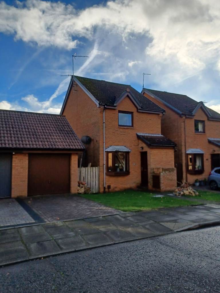 Two bed detached House Haddington