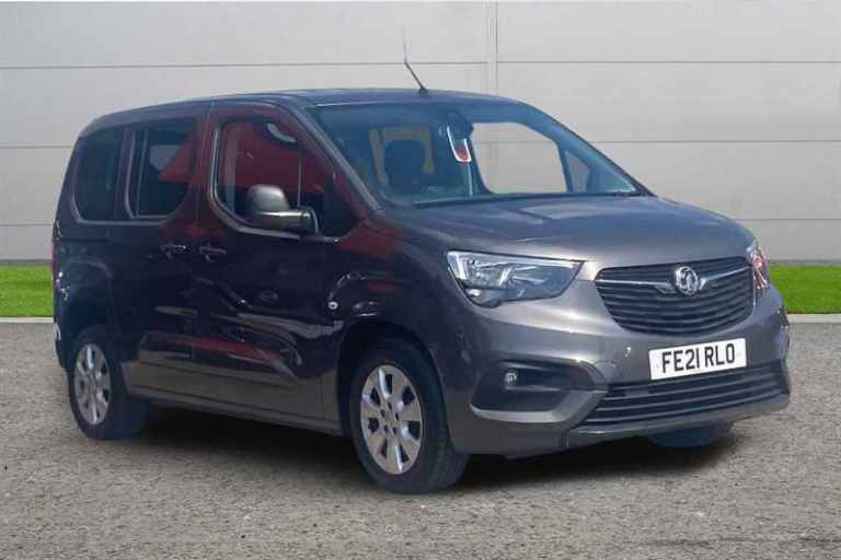 2021 Vauxhall Combo Life 1.5 Turbo D SE 5dr [7 seat] MPV DIESEL Manual