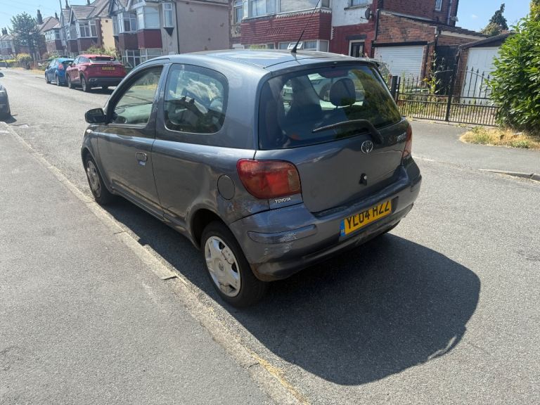 Toyota, YARIS, Hatchback, 2004, Manual, 998 (cc), 3 doors