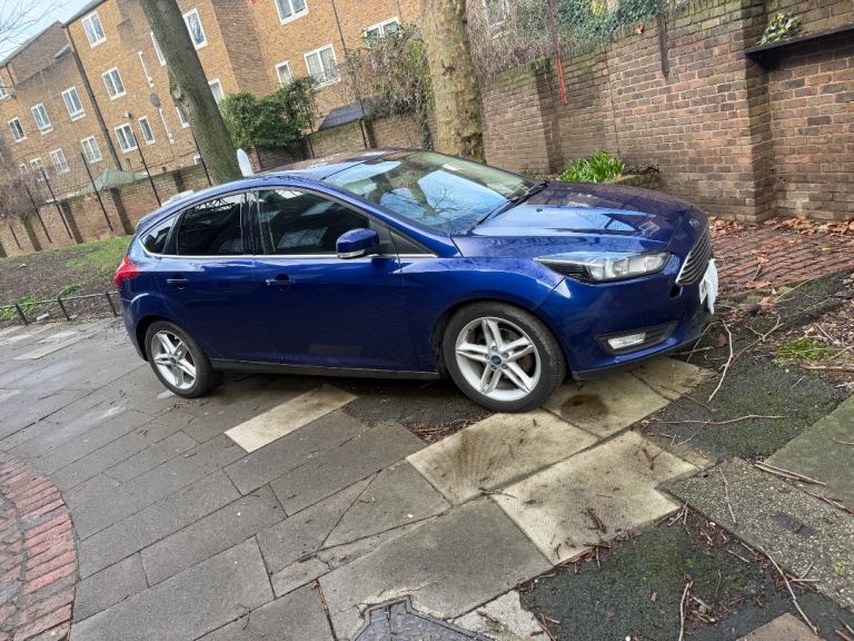 Ford, FOCUS, Hatchback, 2015, Manual, 999 (cc), 5 doors