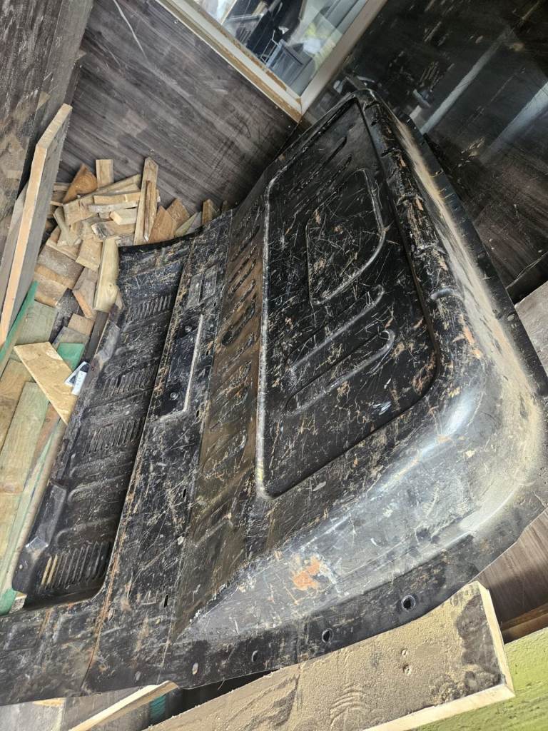 2012 transit van bulkhead