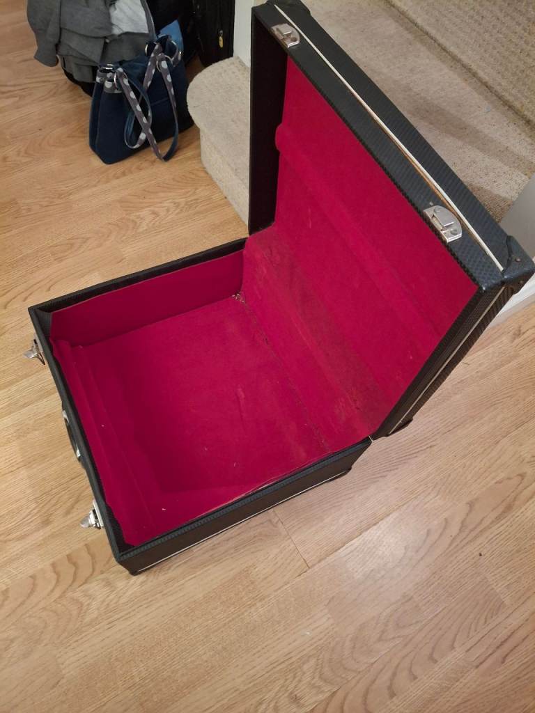 Accordion hard protective case