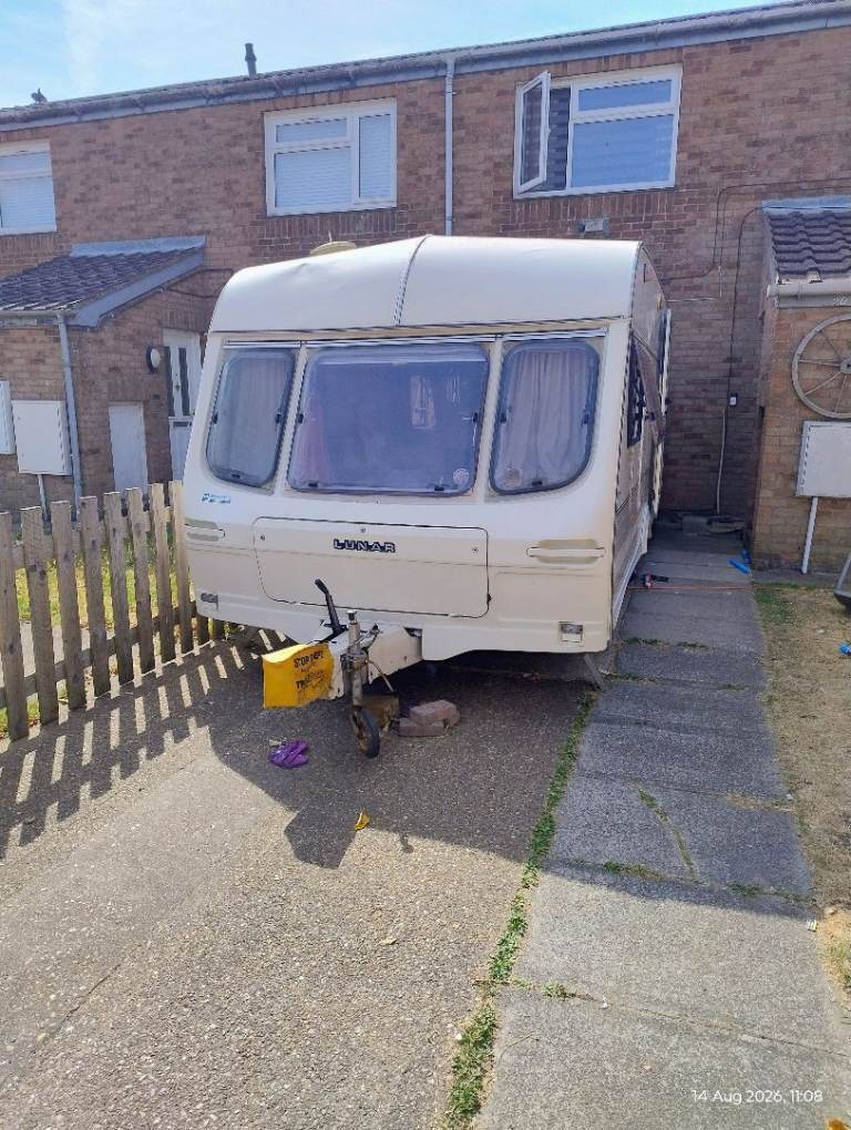 Lunar lexon caravan 