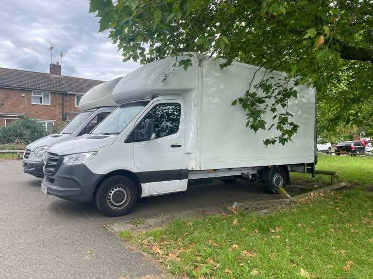 24/7 Removal🔑 Professional Movers🚚man with a van🪑 Removal Van | man and a van📦 man with a van