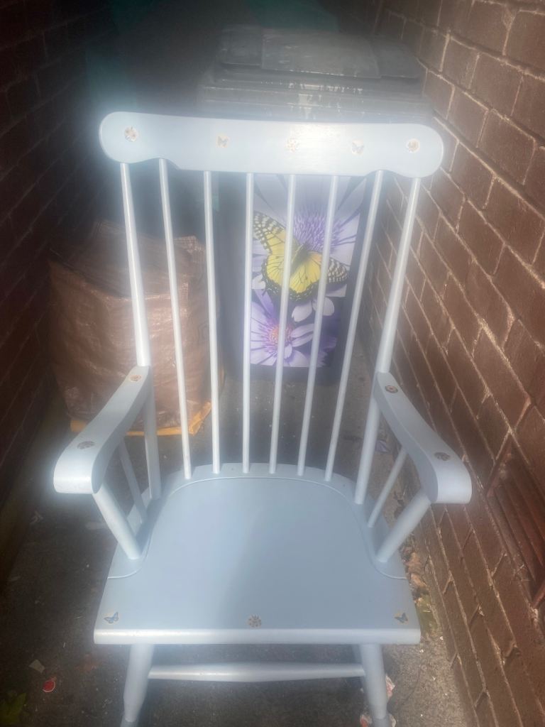 image for Classic style rocking chair 