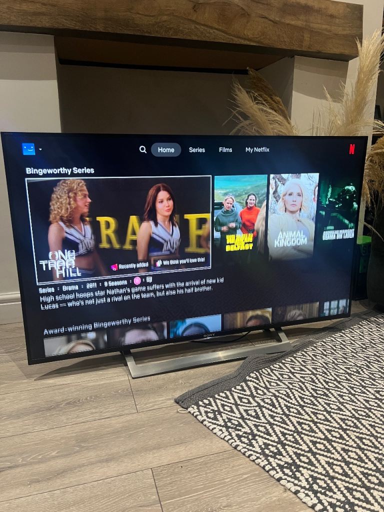 FOR SPARES OR REPAIR - Sony 49” 4K Android TV