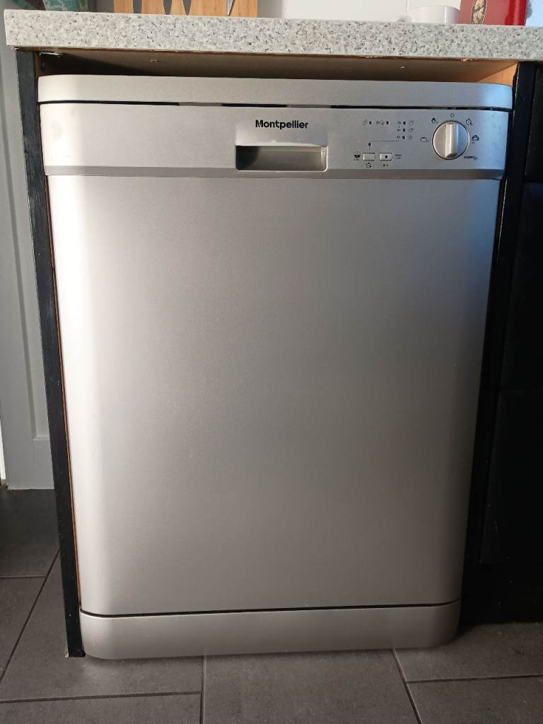 Dishwasher (freestanding)