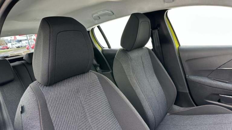 2025 Peugeot 208 1.2 PureTech Style Hatchback 5dr Petrol Manual Euro 6 (s/s) (100 ps) Manual Hatc...