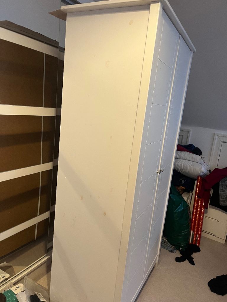 White wardrobe John Lewis - child 